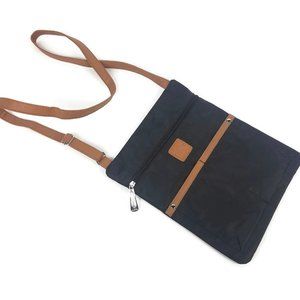 Stone Mountain Crossbody